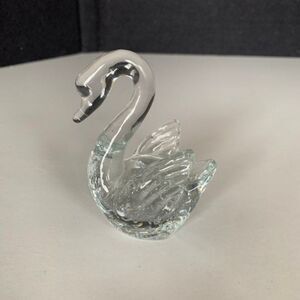 Vintage Hand Blown Art Glass Swan Figurine Paperweight 3.5" crystal clear bird